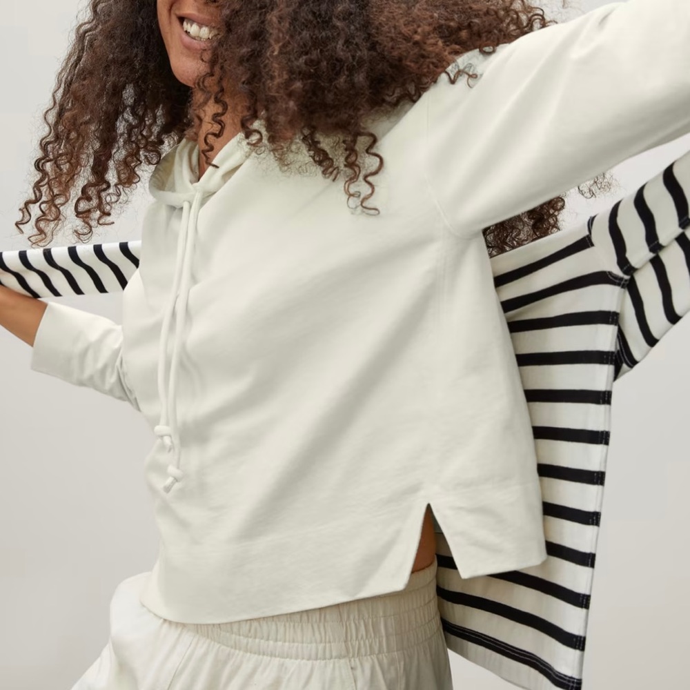 EVERLANE WOMEN’S  CROPPED HOODED SWEATER